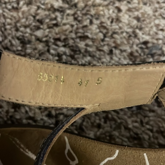 ROMIKA Strappy black leather wedge sandals - Picture 7 of 8